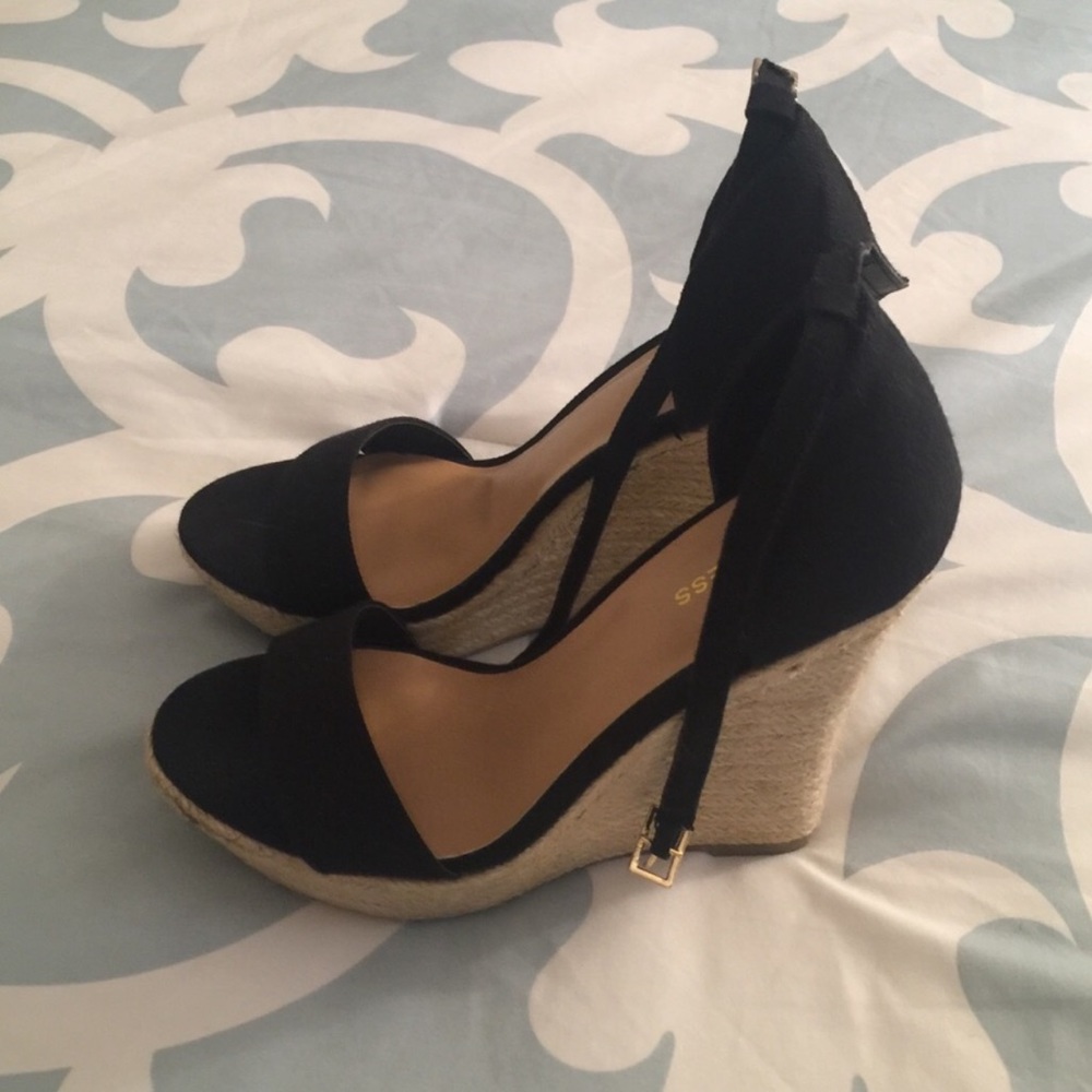 🤍🤍FINAL SALE DAY🤍🤍 (garage sale this weekend)